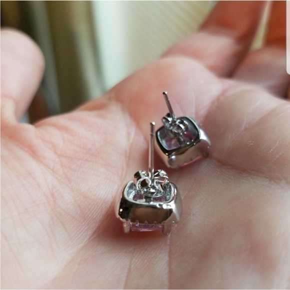 Swarovski Elements 925 Sterling Silver Pink Cushion Halo Solitaire Earrings NWT - Picture 5 of 9